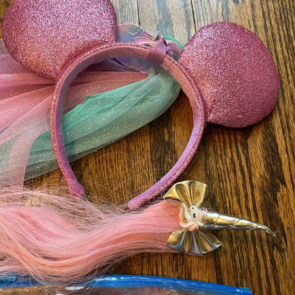 Mini Mouse Disney bundle - Picture 3 of 3